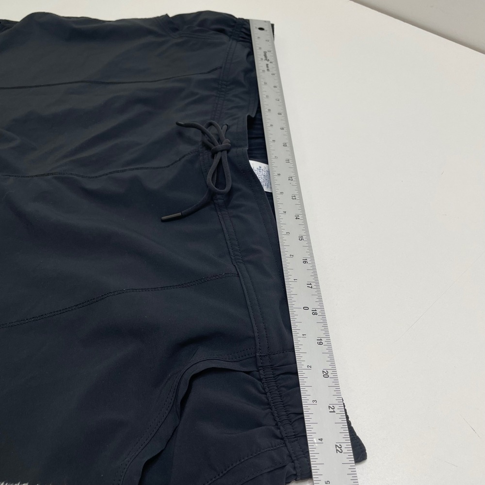 Lands End Womens 26W Black Board Shorts Bathing Suit Swim Active Pockets Liner - Picture 9 of 10